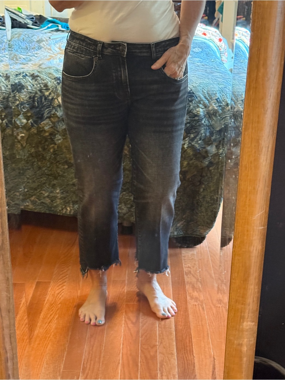Women’s R Rundholz black Cropped Raw-Hem Jeans